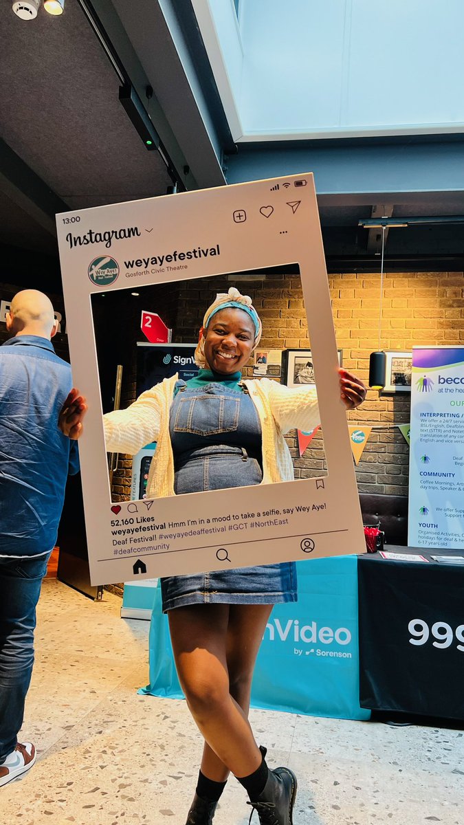 maxine_mpofu's tweet photo. We had a fab time @WeyAyeDeaffest @GoCivTheatre today! Tasted yum food made by the @punkchefuk &amp; learnt a lot in several workshops . Massive thank you to the organisers! Caught up with the lovely @TADAFrazer  &amp; #PaulKerr #NorthEast #deafcommunity #youths #art #vet #mindfulness https://t.co/s0H9g55ctn