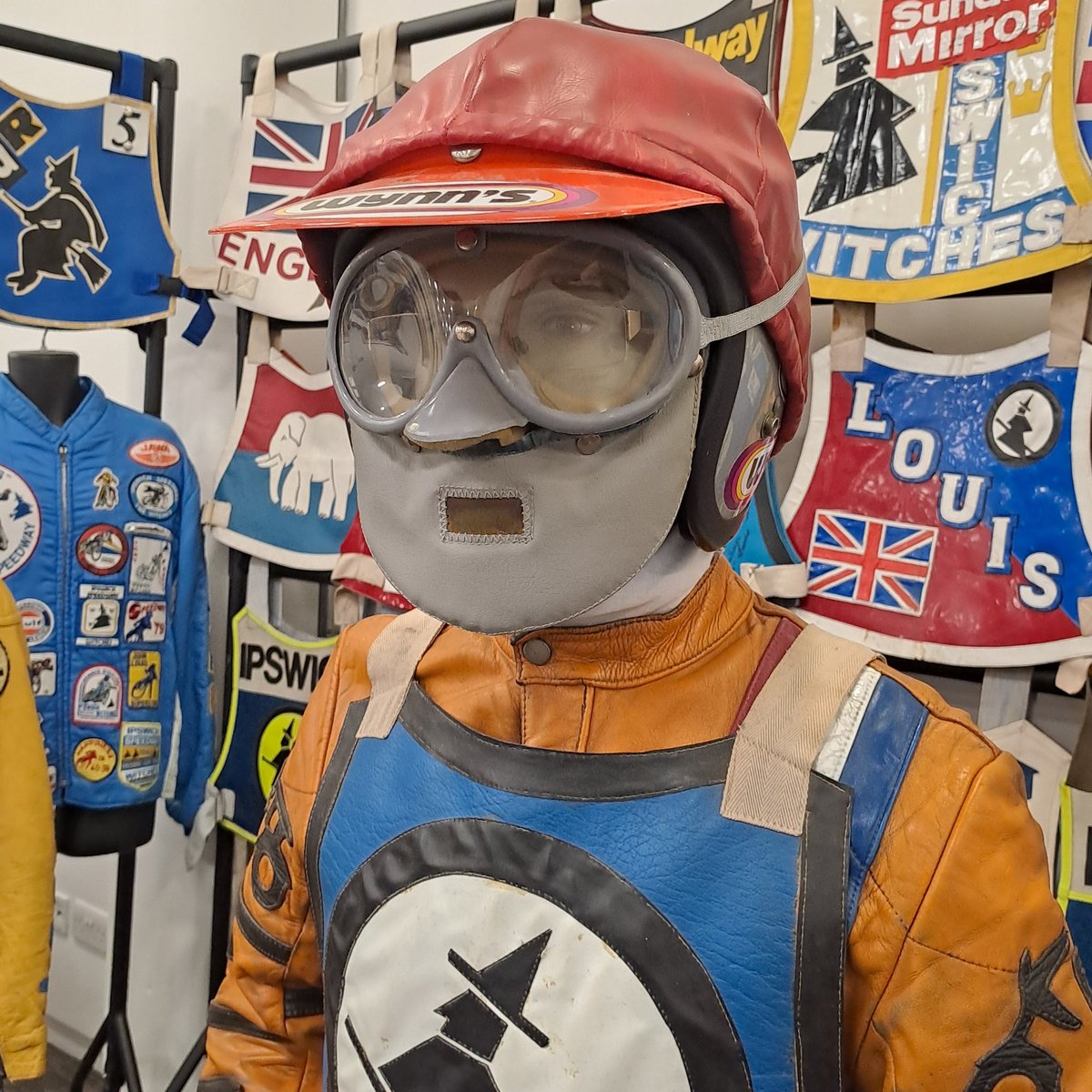 retrospeedway's tweet photo. @speedwayshowuk 
@TheAces https://t.co/0RMcG8JCbX