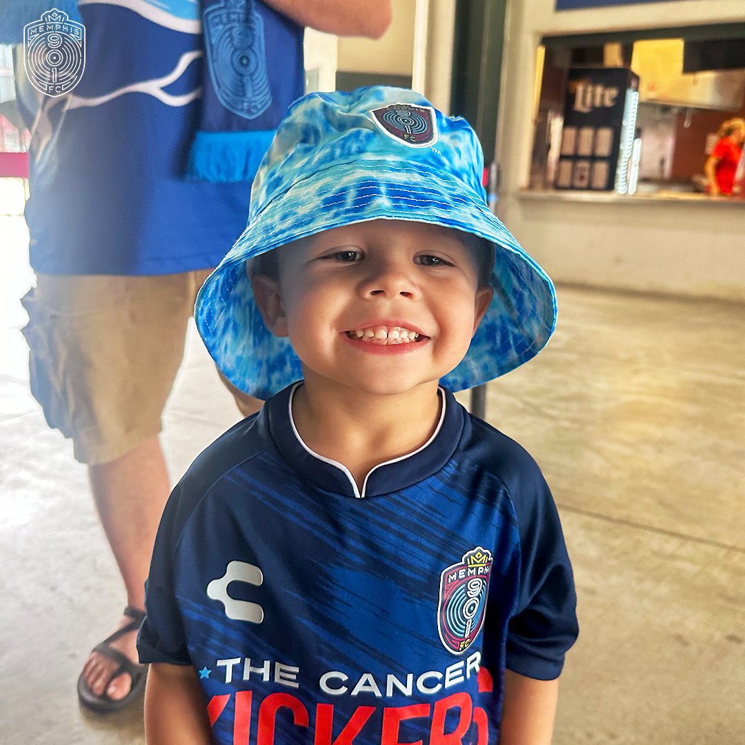 Memphis901FC's tweet photo. The cutest fan in a 901 FC bucket hat!
#DefendMemphis https://t.co/hJ4m0akxrQ