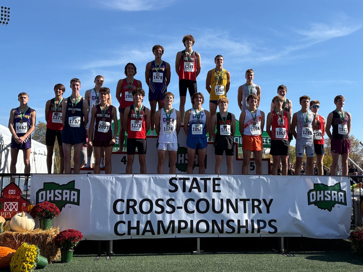 🏃#OHSAA CROSS COUNTRY: Andrew Walton of Lancaster Fairfield Union won back-to-back Boys Division II state titles with a time of 15:09.84.

Congratulations to all runners!