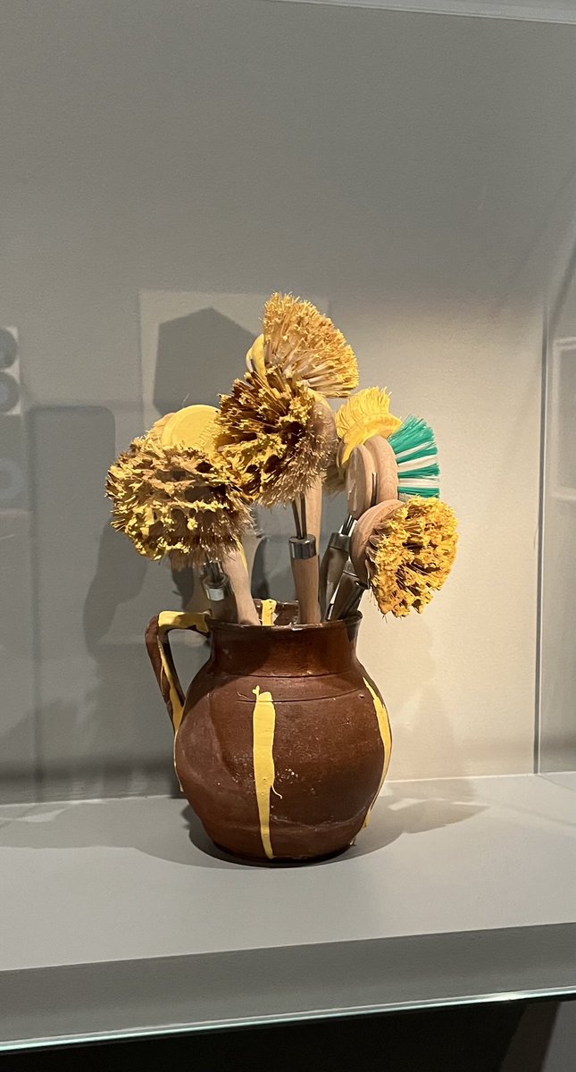 tuomof's tweet image. Auringonkukkia #ateneum #gothicmodern