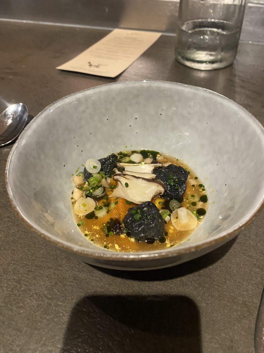 karamccabe's tweet image. Sending love and friendship to #manifestliverpool what a beautiful restaurant. Go for the chefs choice folks. Great to see @ellisbarriebros @LerpwlRest alumni too. Thank you chefs. Go support local hospitality when you can.