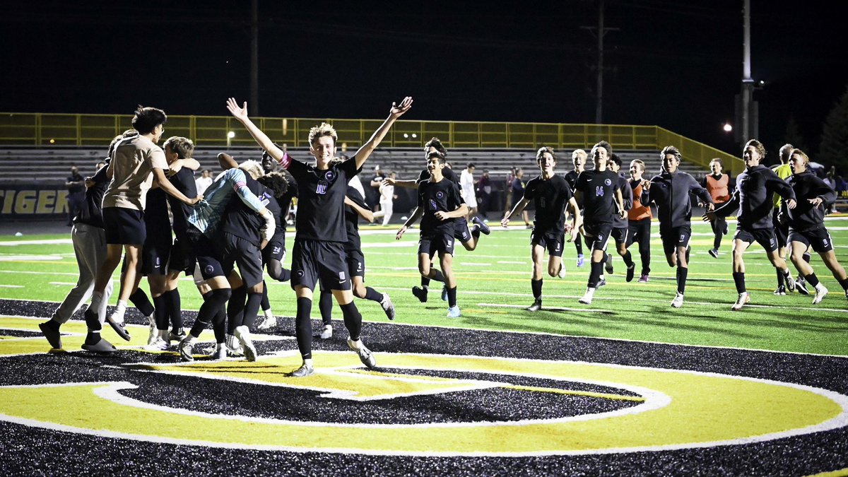 LWEastSoccer's tweet photo. Team - Thank you for trusting me, thank you for leaving your heart on the pitch, and thank you for becoming a FAMILY.

I knew this group was special and we had a very special year.

Seniors thank you for solidifying the culture of LWE Soccer. You will be missed dearly! 

#LWEFC https://t.co/XhBm21FMbB