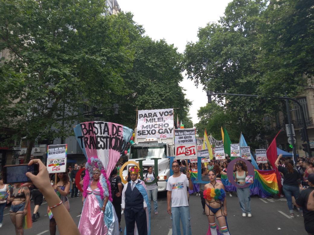 #Ahora arranca la 33 Marcha del Orgullo hacia Congreso