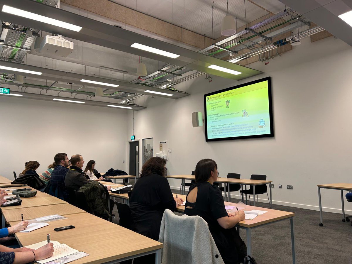 ModernWchs's tweet photo. Super proud of our ML Team today, presenting at the annual SALT conference about the success of our new CLIL approach in the BGE. Amazing for all the hard work to be acknowledged in this way. @WestCalderHigh @higgy1949 @WCHSHandL @1plus2_WLC #WCHSloveslanguages #CLIL
@SALTLANGS https://t.co/sV3nGxWtPA
