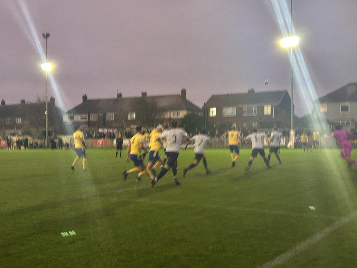 annaturley's tweet photo. Honours even at the East Cleveland Classico @MarskeUnitedFC 1 - 1 @guistownfc #dogsatfootball https://t.co/4y63KjccCn