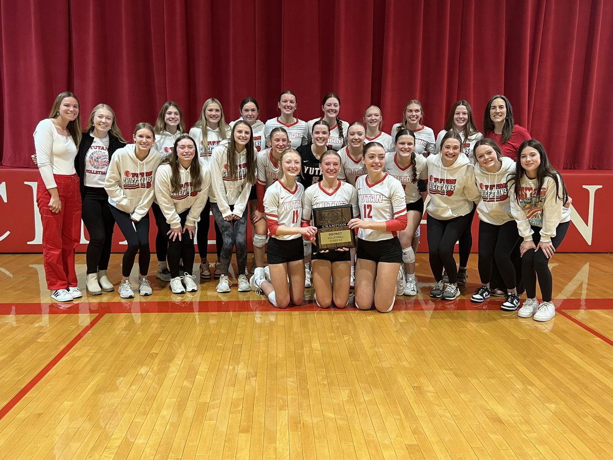 🏐 District Champions!!! 🏐