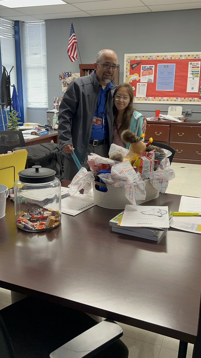 Memorial Minutemen LIFE Skills (@lifeminutemen) on Twitter photo Happy Birthday to Our Wonderful Principal, Mr. Elizondo! Thank you for all your support for all our students! <a href="/EISDMemorialHS/">Memorial High School</a> <a href="/EISDofSA/">Edgewood ISD</a> <a href="/EISDSpecial/">EISD Special Education</a> Happy Birthday to Our Wonderful Principal, Mr. Elizondo! Thank you for all your support for all our students! <a href="/EISDMemorialHS/">Memorial High School</a> <a href="/EISDofSA/">Edgewood ISD</a> <a href="/EISDSpecial/">EISD Special Education</a>