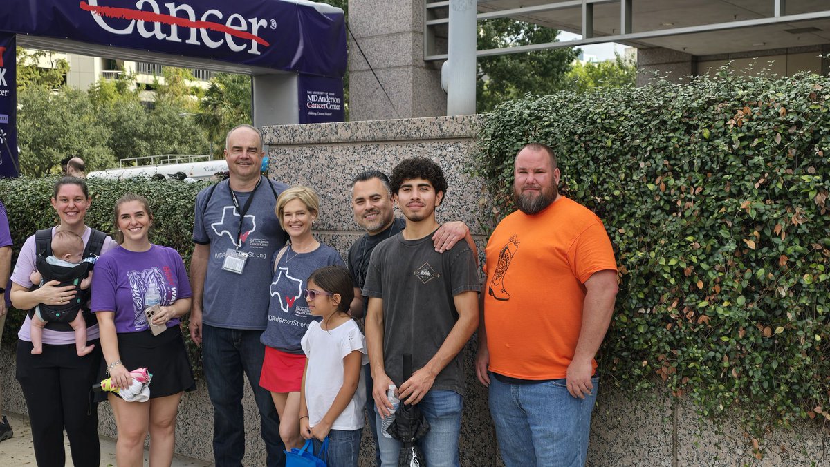 MattBerkheiser's tweet photo. We had an amazing time at the 9th @MDAndersonNews #Bootwalk. MD Anderson values our patients and employees. We are doing our very best to #EndCancer. Look forward to seeing everyone at #Bootwalk10. https://t.co/p0a7yKenyw