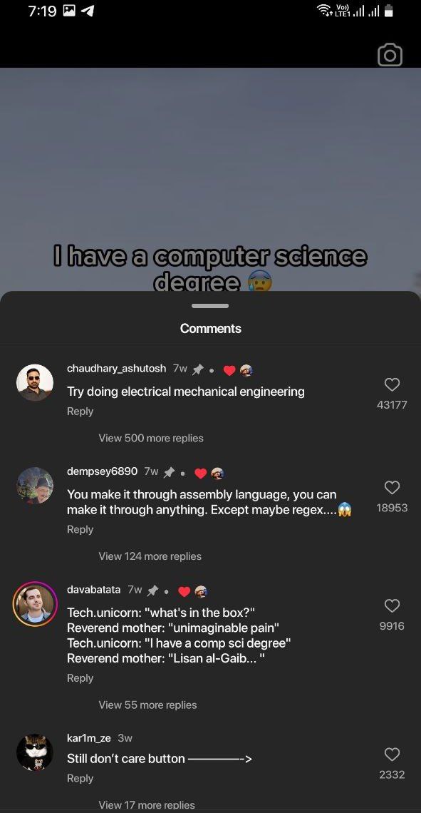 ri_kive's tweet photo. Meanwhile isi komen postingan cewek mandiri dan lagi pamer prestasi.

Bisa diliat kan pola pikir makhluk dengan ego paling gede sekaligus paling insecure tuh gimana. Fuck men and their ego https://t.co/6zmMNqN4LK