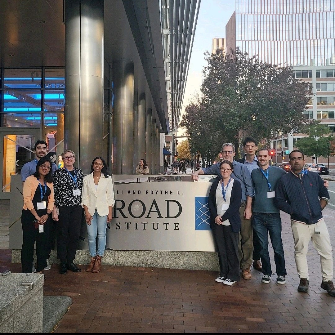 Shatavisha Dasgupta (@shatavishadg) on Twitter photo So great to be a part of the #machinelearning in #drugdiscovery symposium of
<a href="/broadinstitute/">Broad Institute</a>
and to be able to share the role of #cellprofiler and #morpheus in gaining biological insights from images! So great to be a part of the #machinelearning in #drugdiscovery symposium of
<a href="/broadinstitute/">Broad Institute</a>
and to be able to share the role of #cellprofiler and #morpheus in gaining biological insights from images!