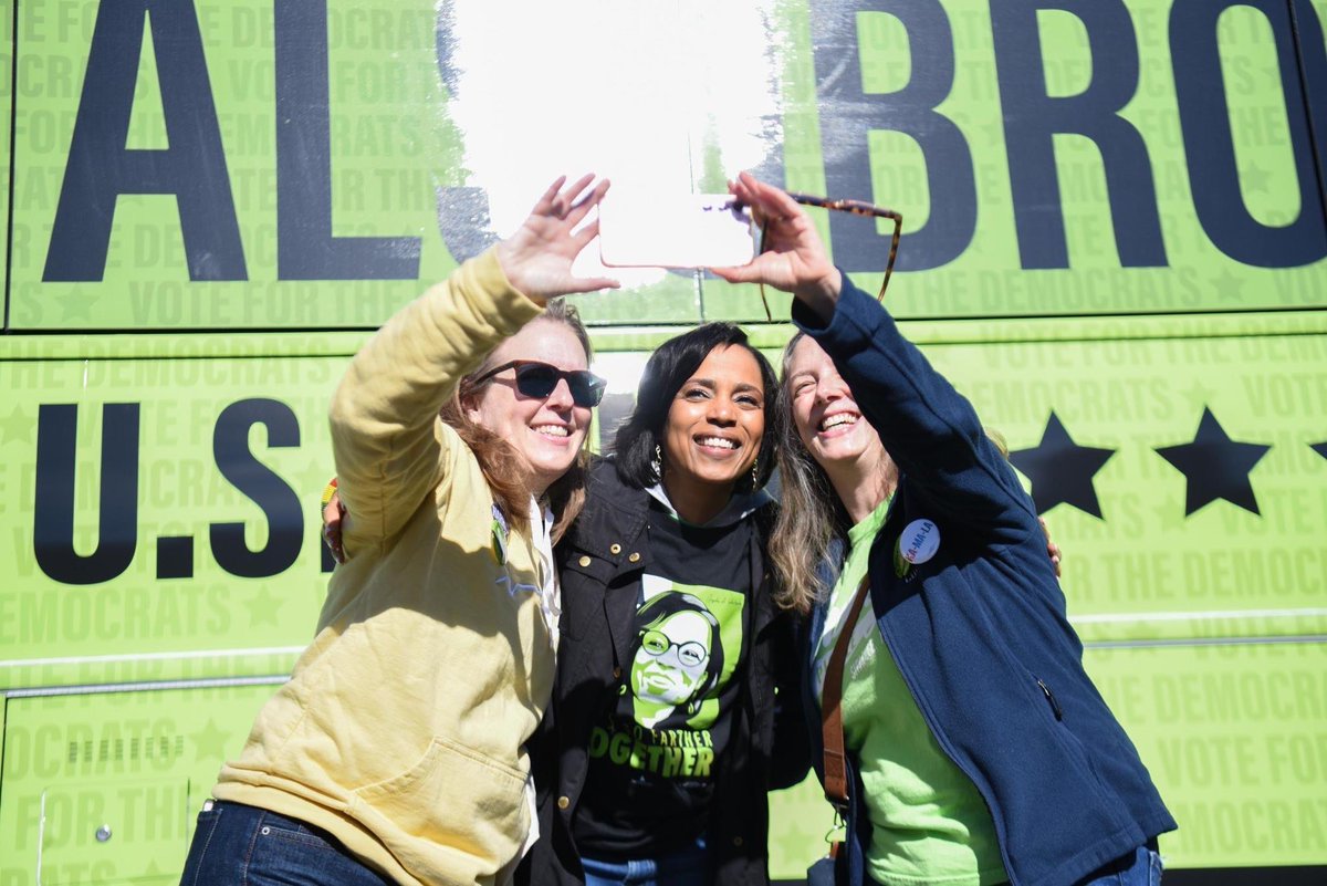 AlsobrooksForMD's tweet photo. Thank you, Baltimore City!
We had so many #TeamAlsobrooks organizers ready to get voters to the polls. We know what’s at stake this year–our freedoms and the future we build for our families. Now, let’s make sure we finish the job on Election Day. https://t.co/1SZkByQd6N