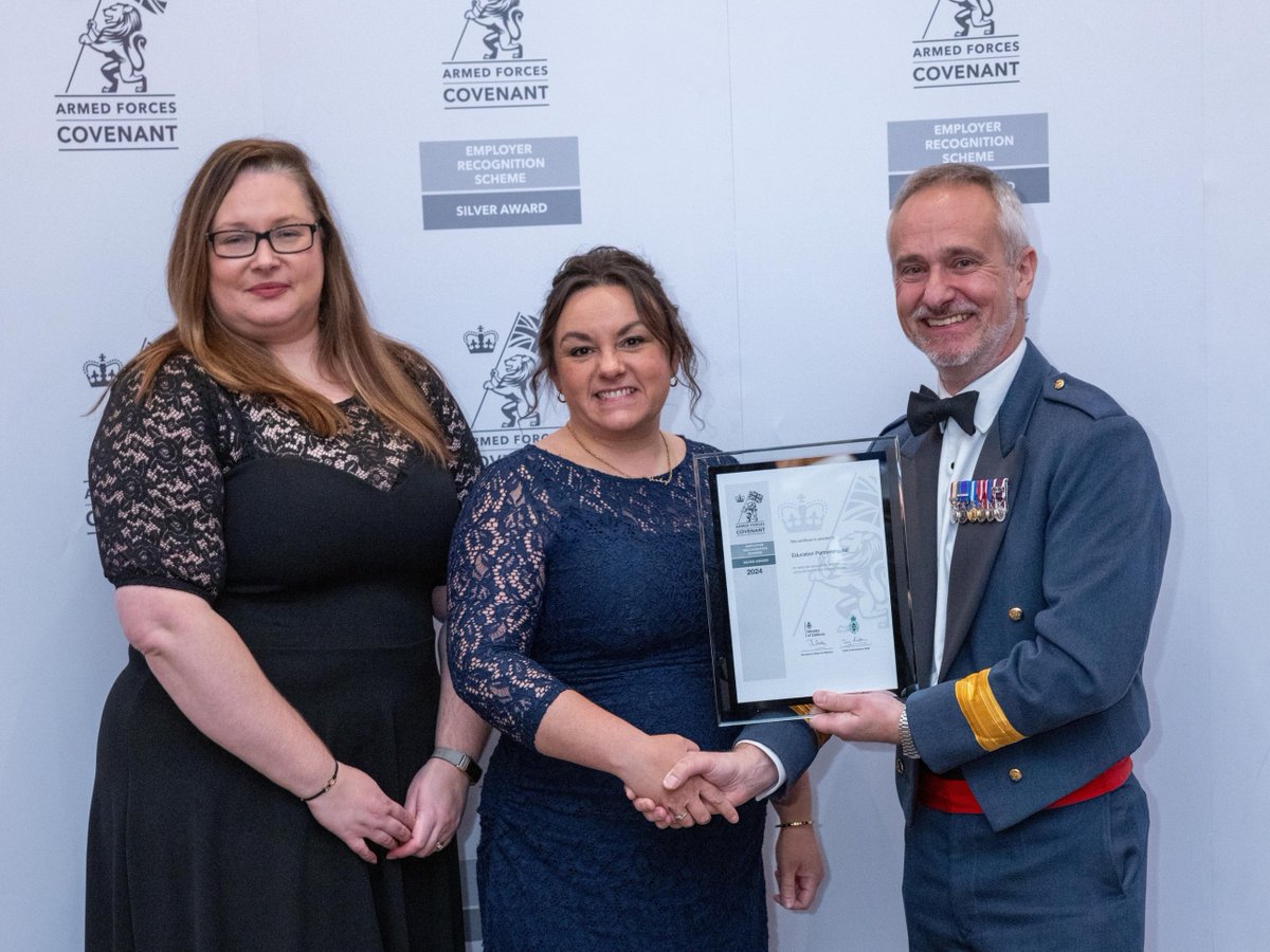 sunderlandcol's tweet photo. EPNE is honoured to receive the Silver Award from the Armed Forces Covenant Employer Recognition Scheme, recognizing our commitment to supporting veterans, reservists, and cadets in the North East.

#AFCAward #SupportingOurForces https://t.co/palbrTLxuk
