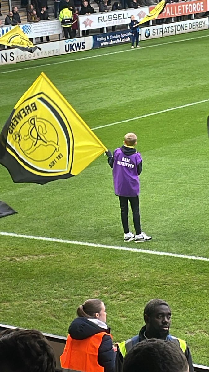 Andy Collins tweet media