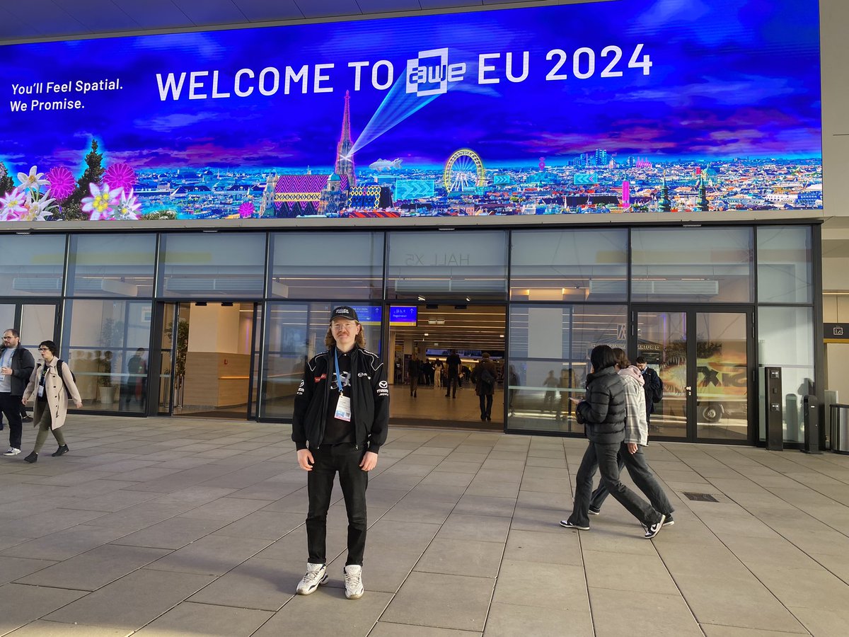 vladstorm_'s tweet image. AWE EU 2024 ✨
inspiring as always conference.
It was cool to meet @SnapAR fam, @NianticLabs, Meta and many startups. good times c:
@ARealityEvent