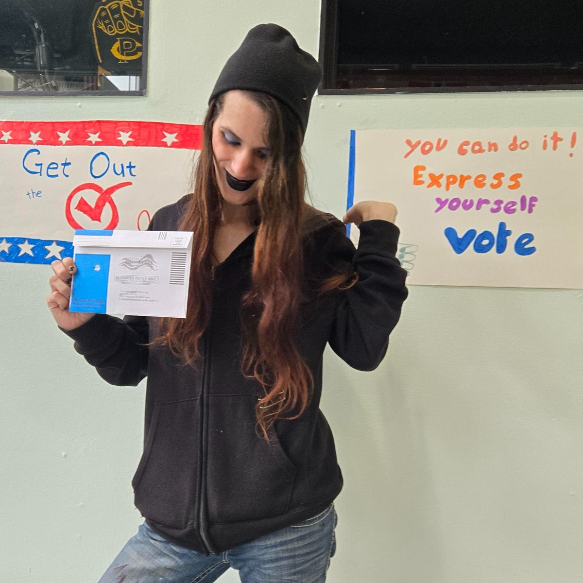 🗳️ Students, your vote counts! Have a say in shaping your community and future—make sure to submit your ballot by November 5! Need to update your registration or have questions? Head to clallamcountywa.gov/162/Elections-… for more info. Let’s make it count, Pirates!