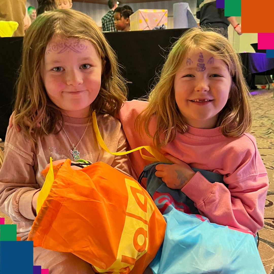 Bhí an-spraoi againn ag Cóisir Cúla4 ar maidin le daoine óga ó gach cearn den tír! 🎉🎈🌈 #OnaS24 <a href="/TG4TV/">TG4</a> <a href="/OirnaGaeilge/">An tOireachtas</a>