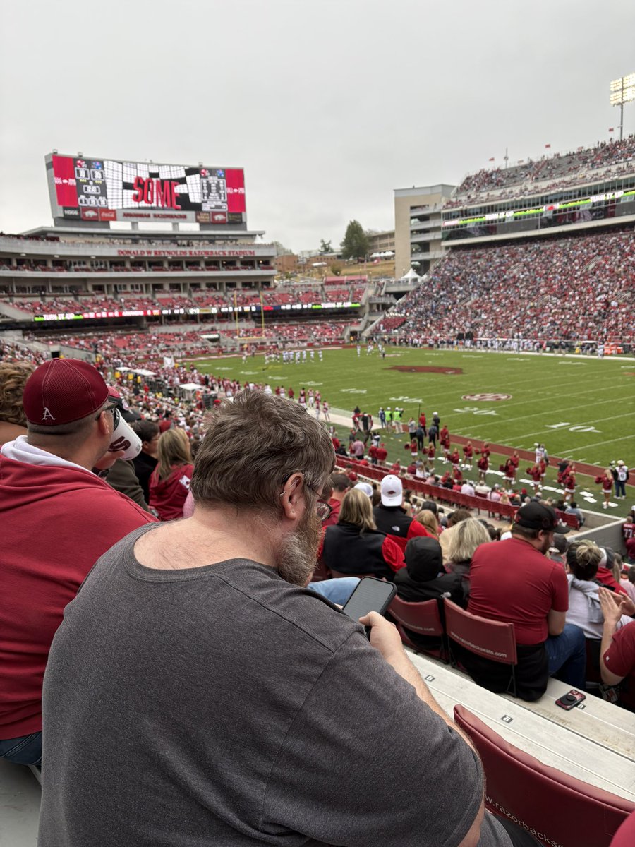 Reading a book at the game? Get the fuck out #shrinkthegame