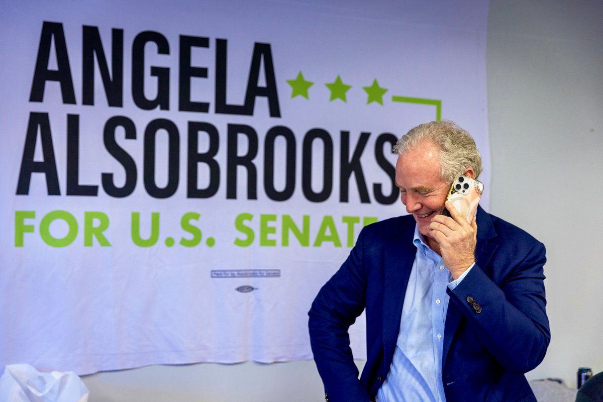 Chris Van Hollen (@vanhollenformd) on Twitter photo Folks! This is our last chance to make calls, knock doors & talk to everyone we can about the most important election of our lifetimes.
Volunteer to help us elect <a href="/KamalaHarris/">Kamala Harris</a>, <a href="/AlsobrooksForMD/">Angela Alsobrooks</a> and Democrats up & down the ballot. Every vote counts!
📋: mobilize.us/mdvictory/ Folks! This is our last chance to make calls, knock doors & talk to everyone we can about the most important election of our lifetimes.
Volunteer to help us elect <a href="/KamalaHarris/">Kamala Harris</a>, <a href="/AlsobrooksForMD/">Angela Alsobrooks</a> and Democrats up & down the ballot. Every vote counts!
📋: mobilize.us/mdvictory/