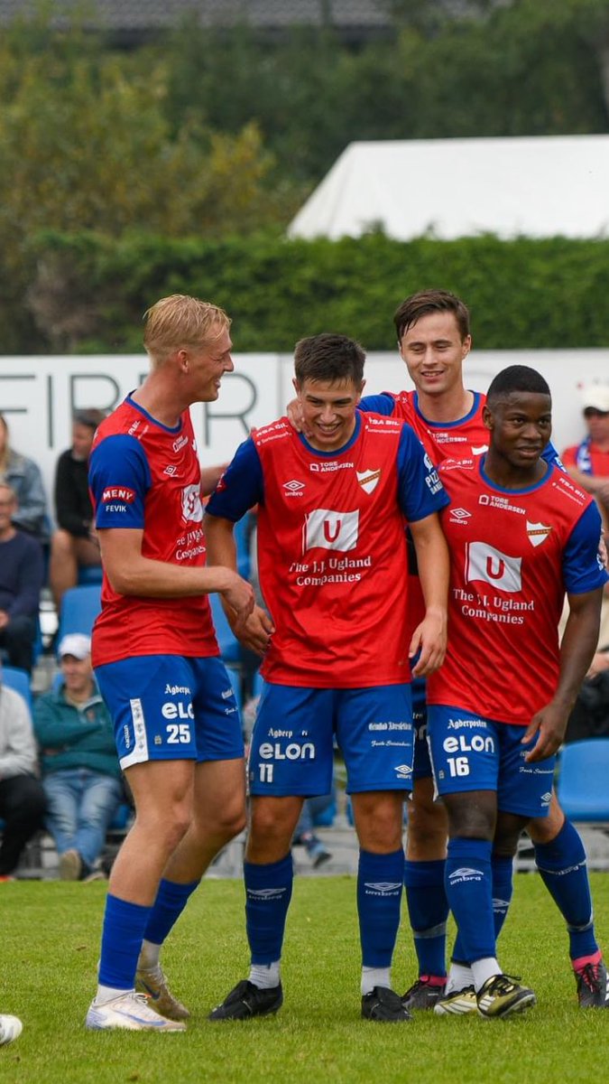 IL Express Fotball tweet media