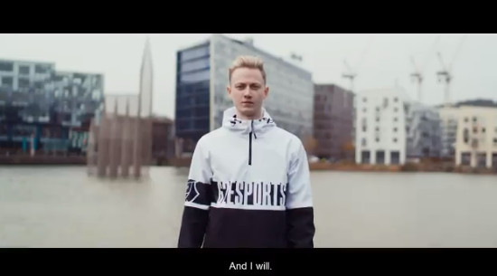 GG