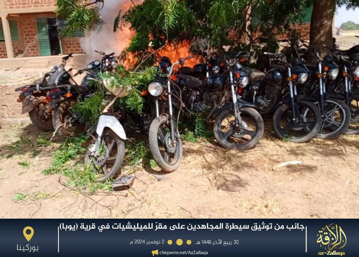 WerbCharlie's tweet photo. 🇧🇫|#BurkinaFaso: Some images recently shared by #JNIM of the attack on the #VDP base in #Youba. https://t.co/UGZTqeZYf2