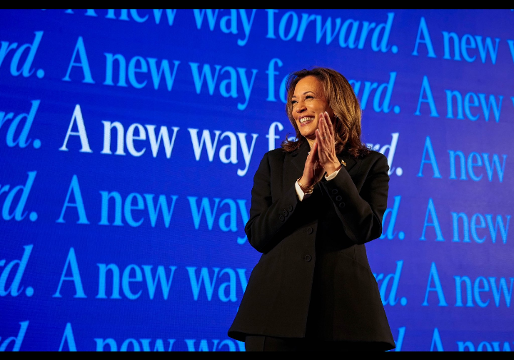 VABVOX's tweet image. #PSA: 
Hey Pennsylvania voters--a few hundred thousand of you still have your mail-in ballots. It's a beautiful day here in #ClimateChange PA--why not fill out that ballot and go drop it off? The election is going to hinge on Pennsylvania and every single vote matters.