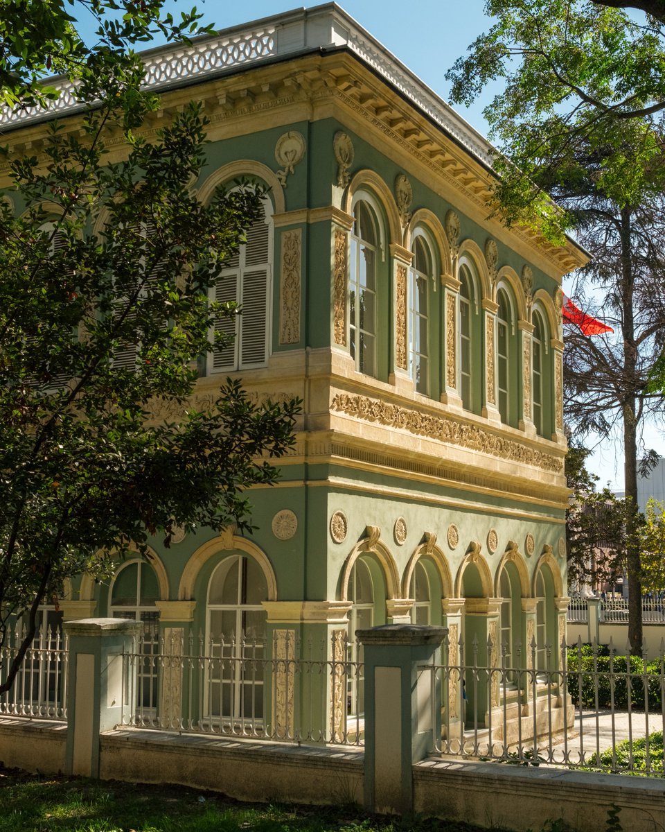 İstanbul'un Duvarları tweet media