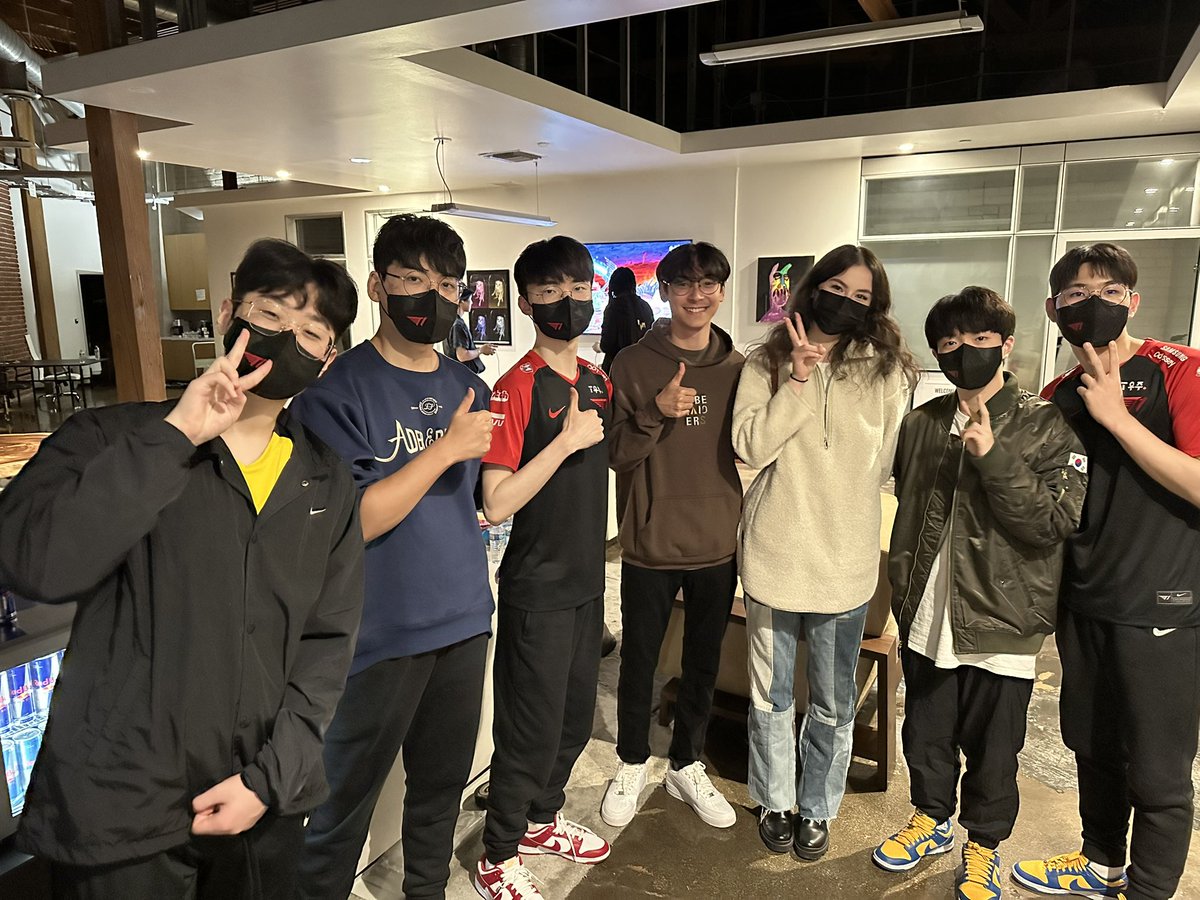 TenZ tweet media