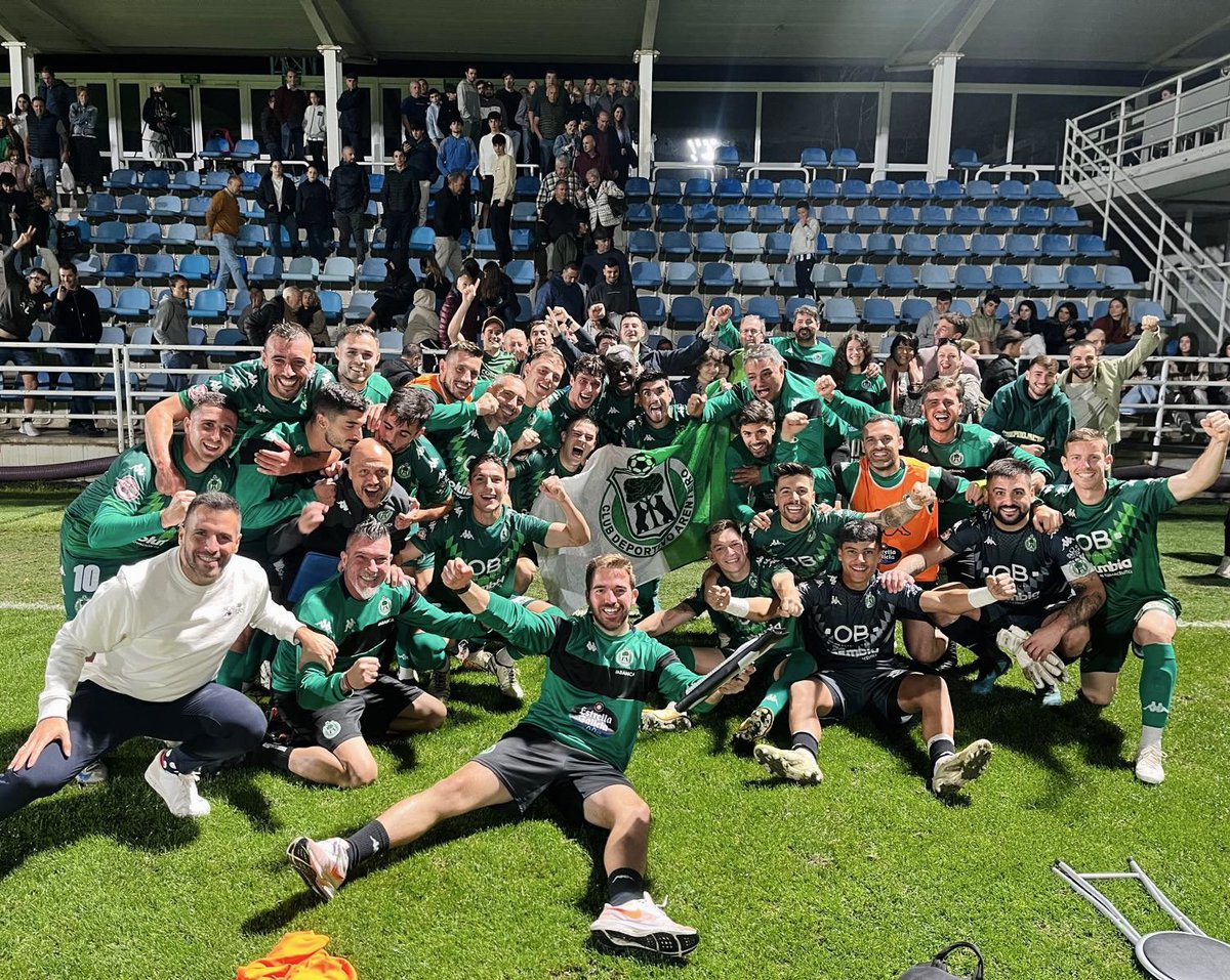 A alegría transmítese…💚⚽️ pouco máis que engadir! O C.D. Arenteiro volve vencer, sorprender, ilusionar ✨ #AtréveteAoImposible
