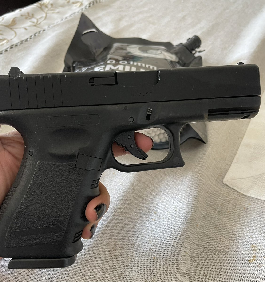 Pjachu's tweet photo. @taladrobauker69 Excelente post informativo, qué tal esta airsoft sigue siendo legal su uso?? Saludos desde el Norte https://t.co/T9iCeiJvf9
