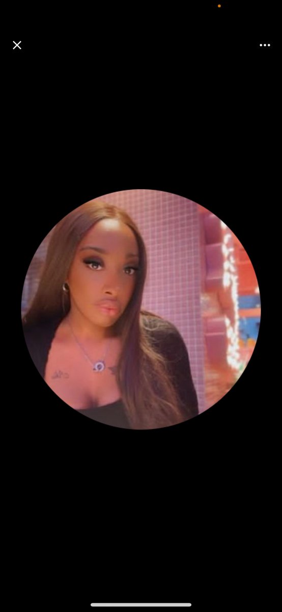 Cookie_M2's tweet photo. THIS DUSTY BROKE BITCH IS A FUCKING SCAMMER!!! 
BEWEAR OF FUCKING BROKE ASS BUMMY BITCH WHO HAVE TO SCAM PEOPLE FOR £70 BECAUSE NO MAN OR WOMEN WANTS THEM!!
@lasky7777 #scammer https://t.co/vfAUbSLPuY