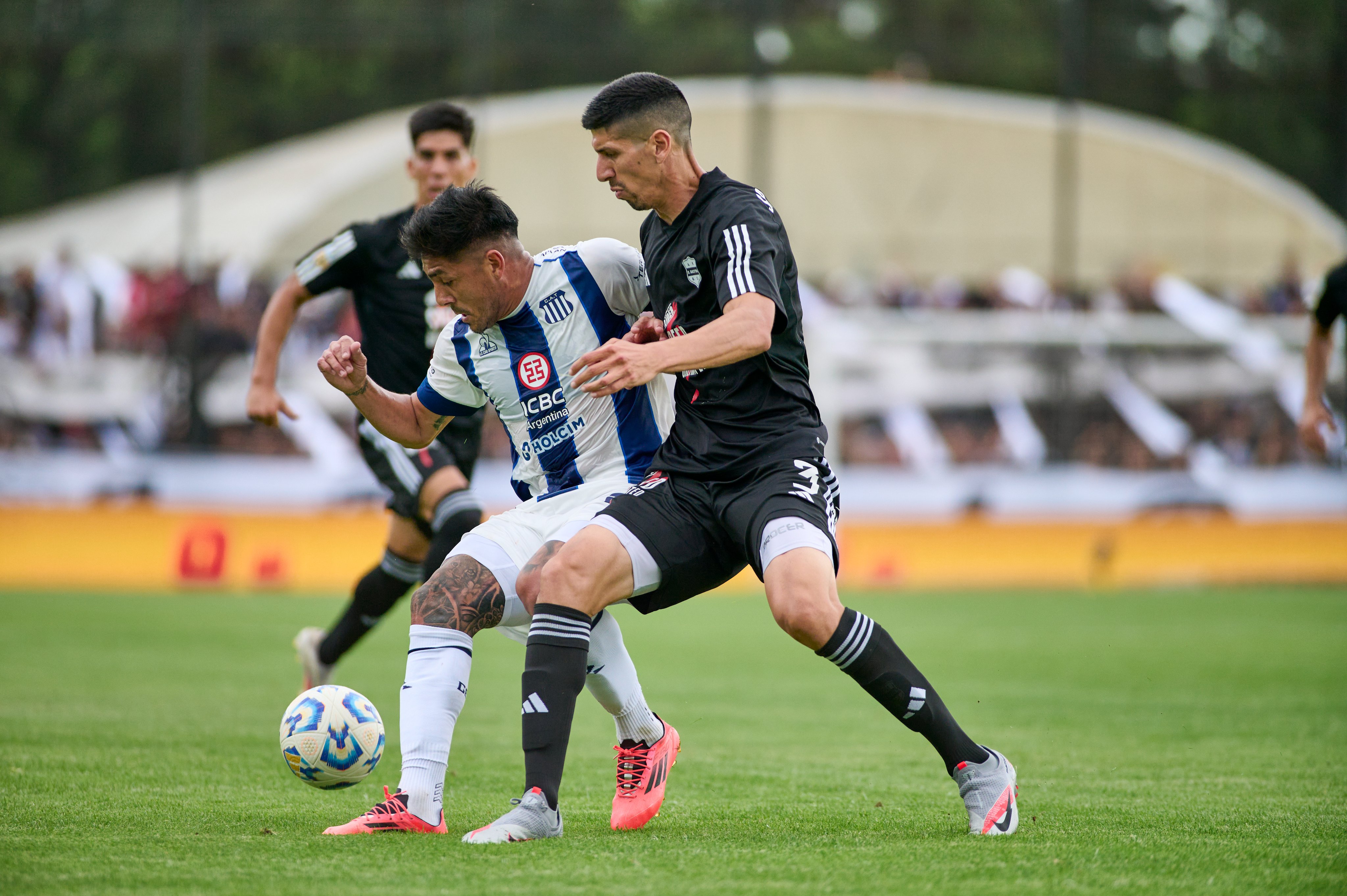 Talleres recibe a Lanús en busca de volver a la victoria: hora, TV y formaciones | Canal Showsport