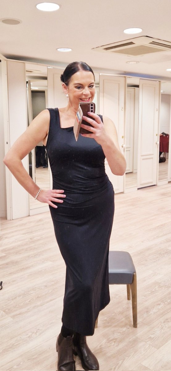 mcgoo72's tweet photo. Marks and Spencer new collection of designer labels .
This ostomy loved #castlepoint #marksandspencers I couldn't resist trying on the new collections.
Stepped out of my comfort zone and try on dresses on wouldn't normally wear ♥️
Bag what bag #ostomy ❤️
#ostomymodel
#modeling
#stoma
#advocate
#ambassador
#model
#ostomyspeaker
Convatec Stoma UK 🇬🇧
#ostomyawareness
#ostomy