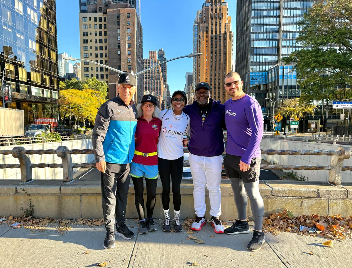 Twejaka's tweet image. We warmed up with a 5K shakeout run along the Hudson River. Very ready to take on the &apos;main course&apos; tomorrow. 
Sending love and luck to all participants both in Kanungu and NYC! Let&apos;s do this for our children&apos;s sake! #TeamNyaka #HalfMarathon #RunningForACause