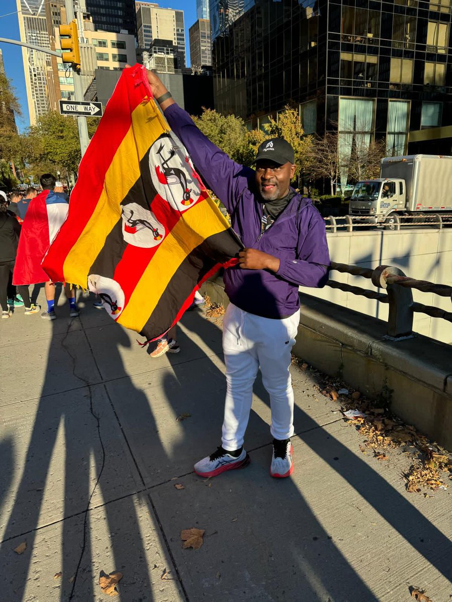 Twejaka's tweet image. We warmed up with a 5K shakeout run along the Hudson River. Very ready to take on the &apos;main course&apos; tomorrow. 
Sending love and luck to all participants both in Kanungu and NYC! Let&apos;s do this for our children&apos;s sake! #TeamNyaka #HalfMarathon #RunningForACause