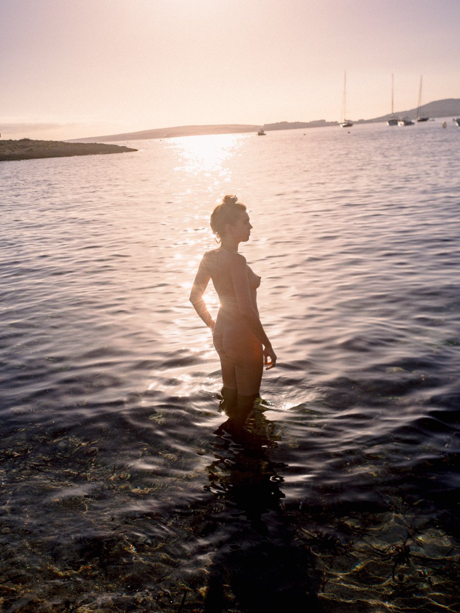 Mi querida Helena en la playa