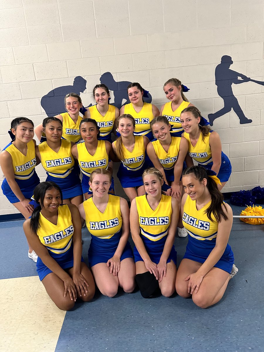An amazing performance by our Varsity team today at Sectionals! Very proud of the hard work and dedication throughout the season! 💛💙🤍