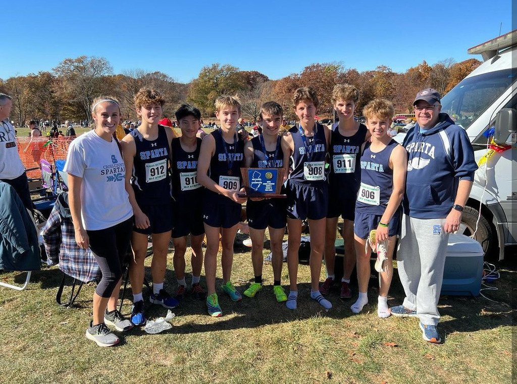 Our Sparta Cross Country boys just clinched the sectional title for the first time in 41 years! And a huge shoutout to our girls for an amazing 3rd place finish, advancing to Groups for the first time since 1998! Congratulations!