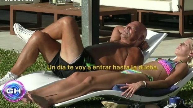 La visibilidad que telefe el supuesto canal de la familia le da a este tipo cuando en plena televisión se ha dedicado a incomodar mujeres menores de 25 años es para analizar.