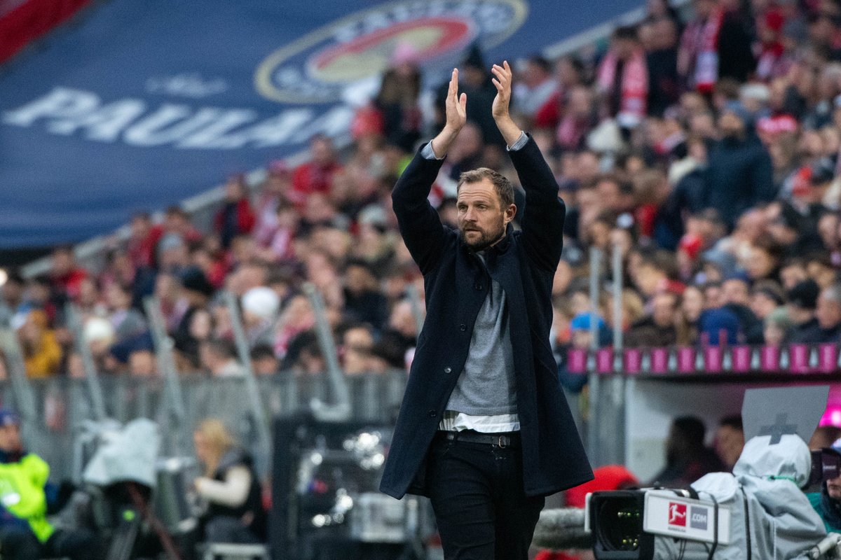 Union Berlin verliert beim FC Bayern München: Womit Trainer Bo Svensson trotz der 0:3-Pleite „total zufrieden“ ist.

moz.de/nachrichten/re…