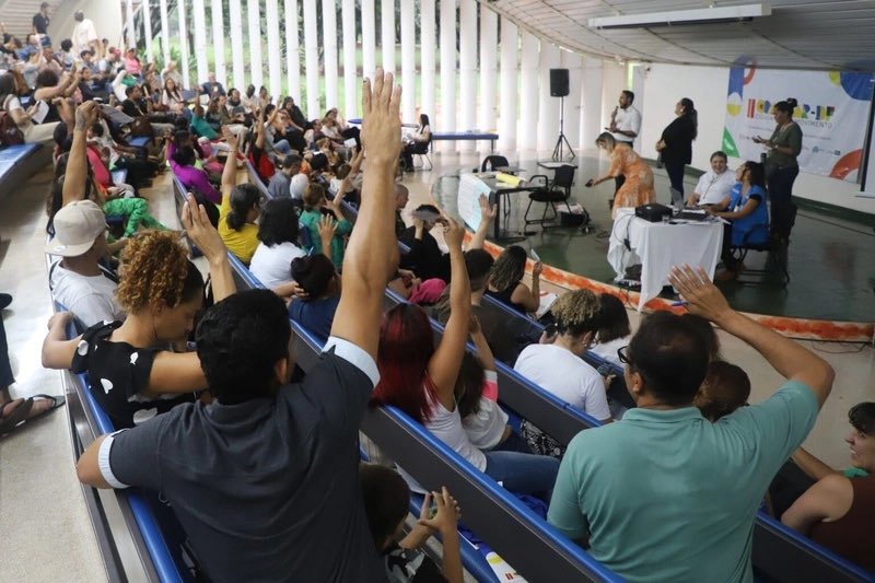 ACNURBrasil's tweet photo. A II Conferência Nacional de Migrações, Refúgio e Apatridia está chegando, entre 8 e 10/Nov na @unb_oficial, em Brasília/DF.
Venha #Comigrar com o @mjspgov para discutir diretrizes e recomendações de políticas públicas para essas populações.
Saiba + em https://t.co/A5h4wnbuok https://t.co/qsybK3FOkW