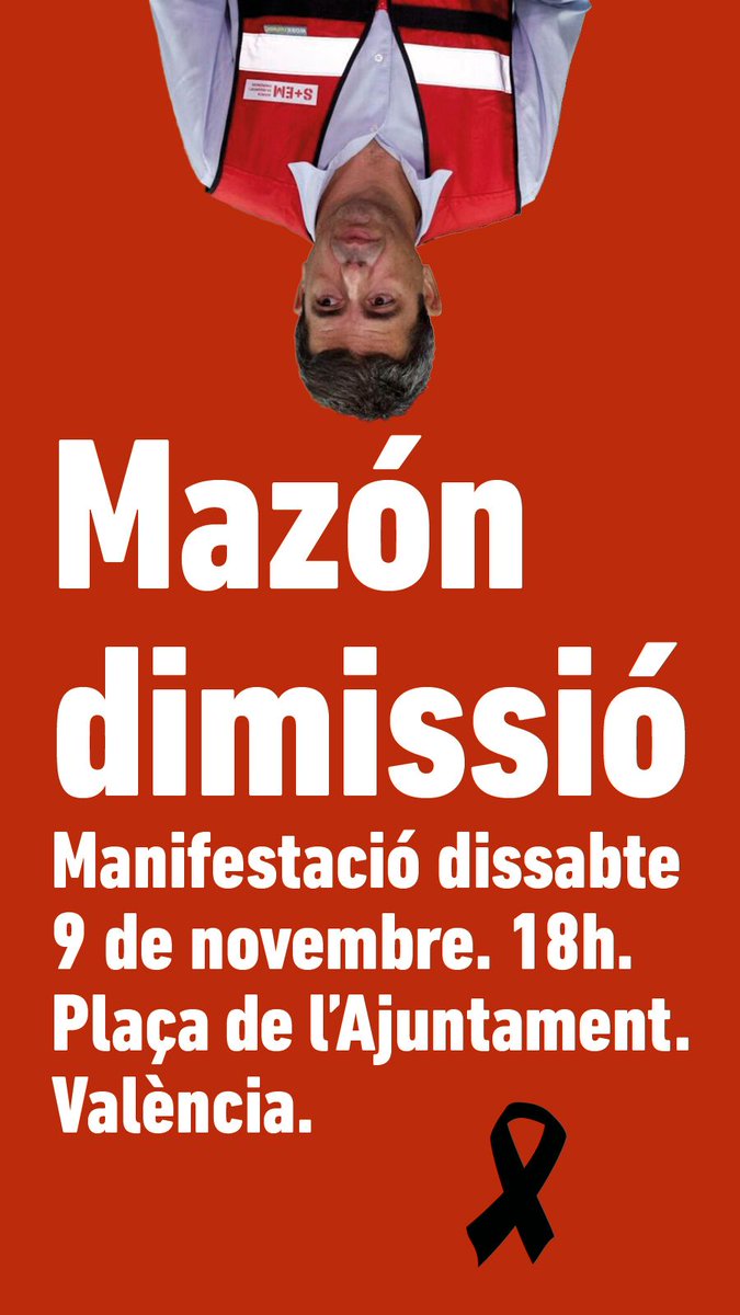 Anastasianosoy's tweet photo. Se está poniendo de manifiesto en #Valencia la figura de LOS VOLUNTARIOS.
Personas llenas de barro...Vuelven de ayudar a la gente de los pueblos, de limpiar barro, de llevar en sus mochilas agua y comida.
Lo escribo con lágrimas de emoción.
Mucha gente joven.
Gracias, mil gracias https://t.co/NKfUmvsrt5