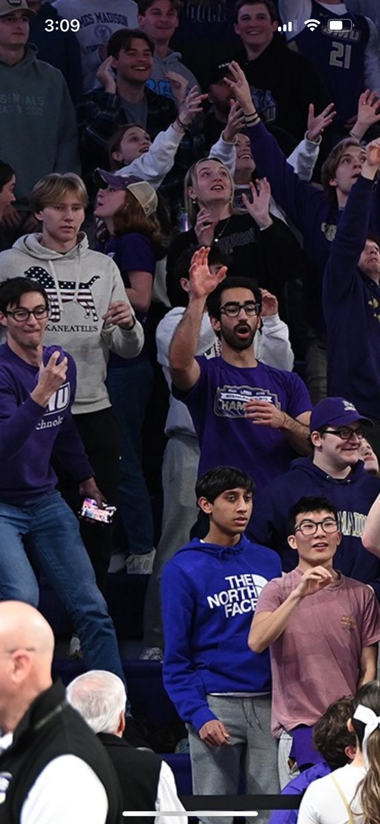 Had the pleasure to be scrolling on Instagram to see <a href="/drew_t77/">Drew</a> featured on the JMU basketball page. What a site!!! Only thing missing is C-Gordo!!!#Ilovemasonfishercgordoanddrewtobin