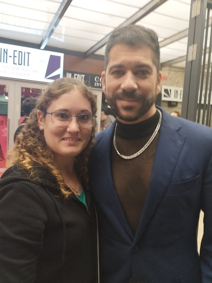 SaraMartos92's tweet photo. "Prohibido ganar Eurovisión"...
Sin palabras... 
Gracias x mostrarnos la verdad! 
Para mí siempre vais a ser mis ganadores! 🥰
#ídolos #barcelona #spain #festivalCine #music #másDNASH https://t.co/77bX3lC40N
