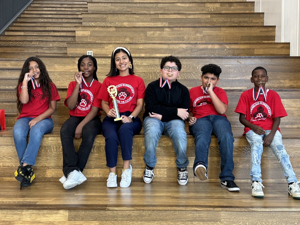 Zaira Ramos 🍎📚 tweet media