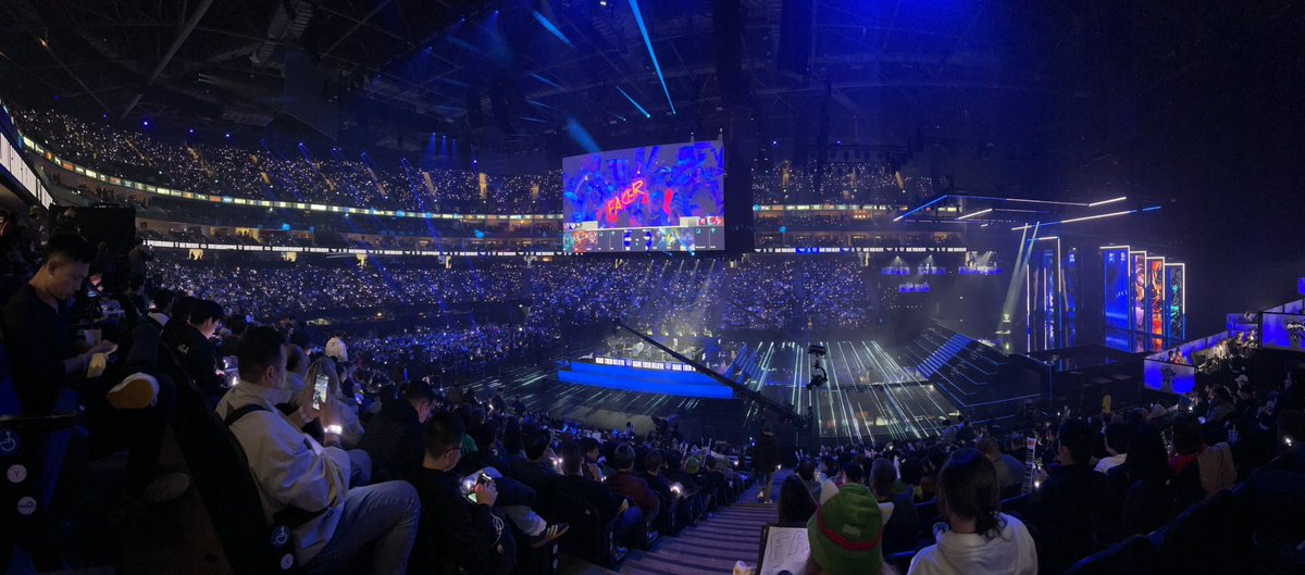 RiotPupulasers's tweet image. Thank you T1. Thank you BLG. Thank you London. Thank you everyone for an amazing World Finals! #thegoatisneverwashed