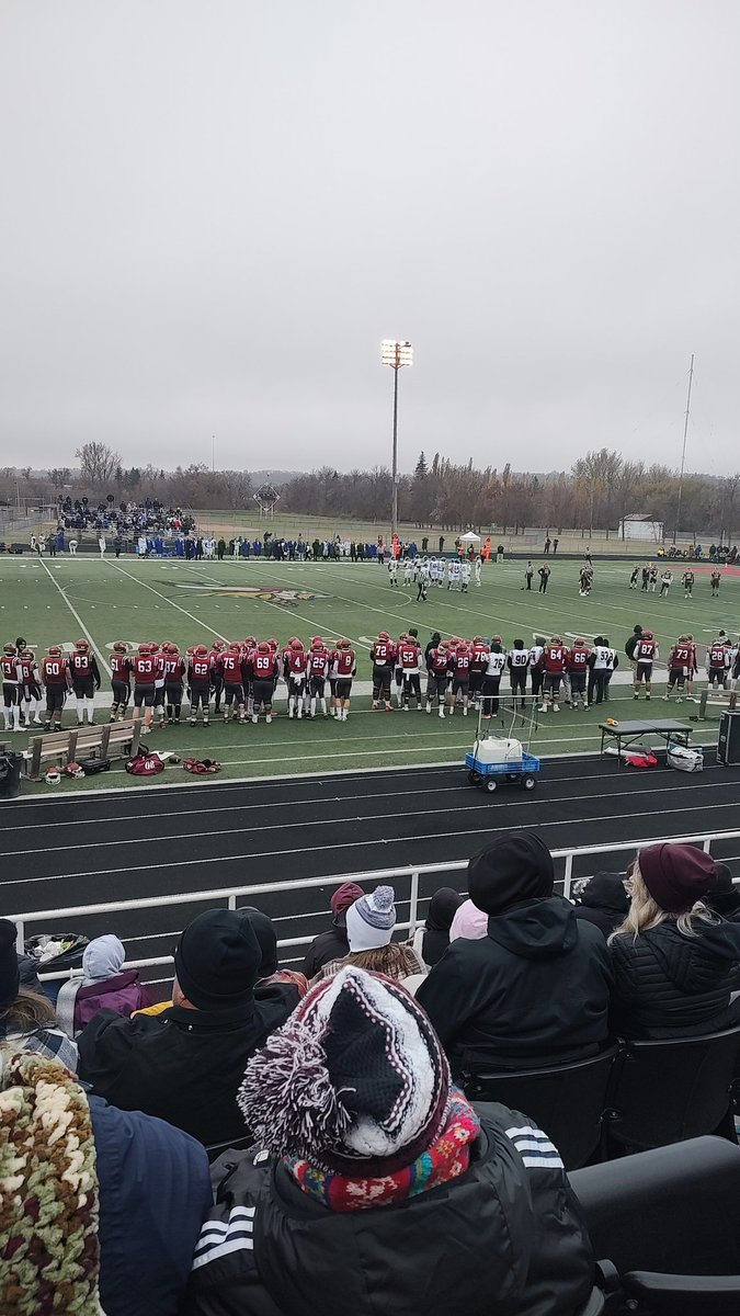 Fun watching <a href="/VCSU_Football/">VCSU Football</a> vs <a href="/mayville_FB/">Comet Football</a> Cheering on <a href="/kelby_azure/">Kelby Azure</a> and <a href="/AThorsgard/">Avery Thorsgard</a> #FormerThunder #NAIAFootball