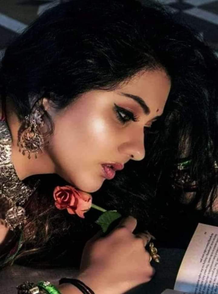 <a href="/Shree_Parn/">Shre_parn🇮🇳❣️राव साहेब❣️</a> <a href="/HPEDK11/">हम_पंछी_एक_ड़ाल_के #HPEDK 🐥🐥💕🐥🐥</a> 💔जुदाई के ग़मों के उबरना आसान नहीं
संभलना चाहा मगर बेखुदी बढ़ जाती है💔

💔कोई रिश्ता नहीं रहा हम दोनो में मगर 
हर आहट में तेरी जुस्तजू बढ़ जाती है 💔

💔💔💔
#राजीव_भारत_दीक्षित
#बज़्म
#शायरांश
#शब्द_श्रृंखला_1 
RD76