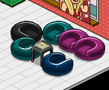 HabboBuildsHype's tweet photo. @vincentleet @HabboOrigins @Sableyye @originsbelle @OriginsAudi @HabboPhonno @OriginsIGNL it fits right in! https://t.co/bLMh43nyqe
